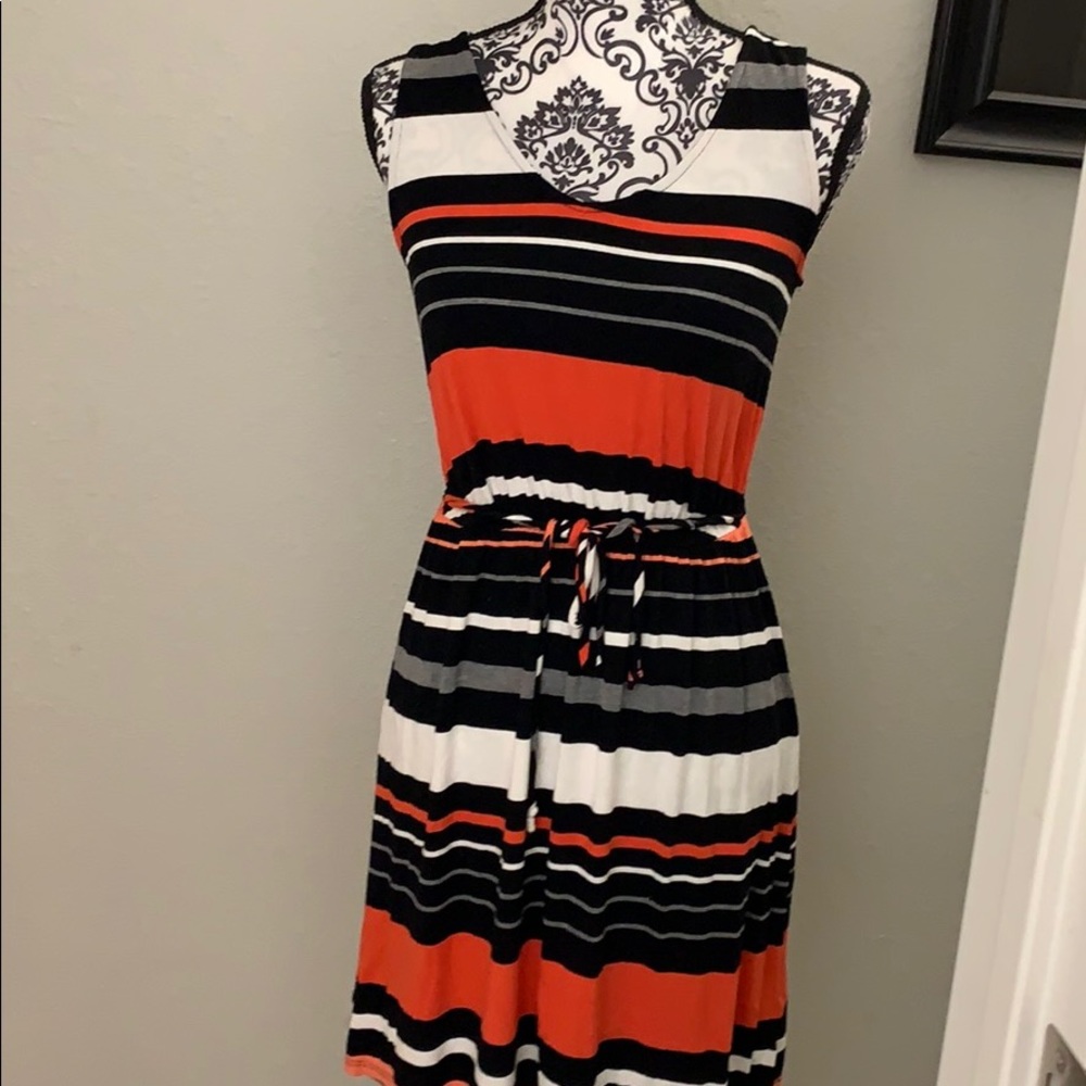 Cute sleeveless dress